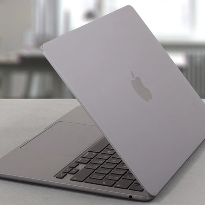 Apple MacBook Air 2022 | M2 | 8 GB RAM 256 GB SSD | 13.3-inch Retina Display | Pre-Owned A++ Grade
